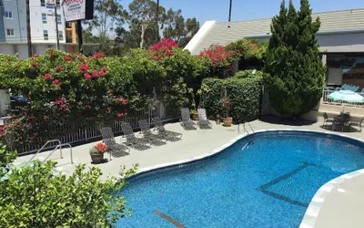 Mikado Hotel - Universal Studios/Burbank