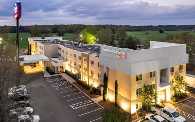 Photo 2 - Fairfield Inn & Suites by Marriott Lumberton