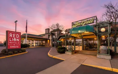 Red Lion Hotel Rogue Regency Medford Airport