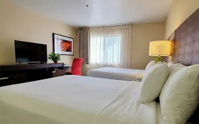 Photo 5 - Red Lion Hotel Rogue Regency Medford Airport