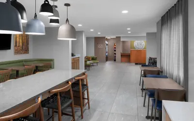 Photo 3 - Fairfield Inn By Marriott Kennewick
