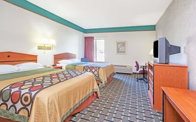 Photo 5 - Super 8 by Wyndham Atchison