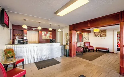 Photo 3 - Red Roof Inn Battle Creek