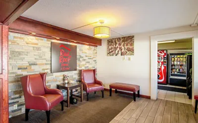 Photo 4 - Red Roof Inn Battle Creek