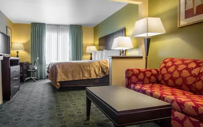 Photo 5 - Quality Inn & Suites Bloomington I-55 and I-74