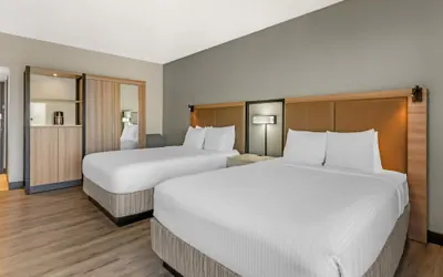 Photo 5 - Best Western Plus Atlanta Airport-East