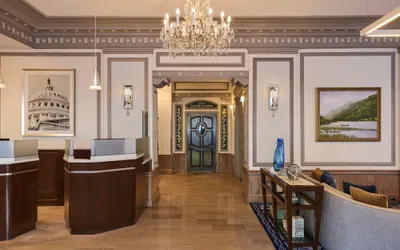 Photo 3 - Phoenix Park Hotel