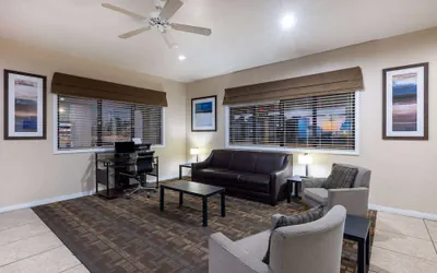 Photo 5 - Days Inn by Wyndham Roswell