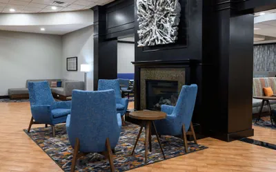 Photo 3 - Hampton Inn Evansville/Airport