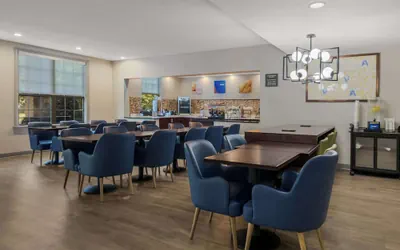 Photo 2 - Comfort Inn Newport News - Hampton I-64