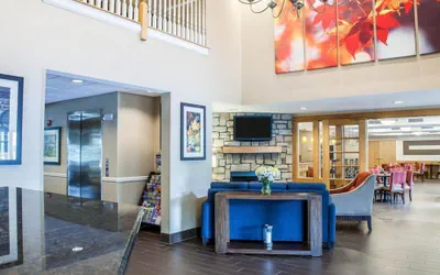 Photo 3 - Comfort Inn & Suites Sturbridge - Brimfield