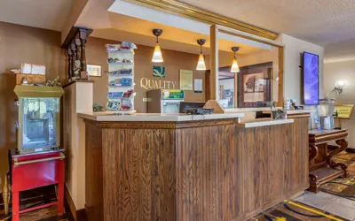 Photo 3 - Quality Inn Saint Ignace I-75