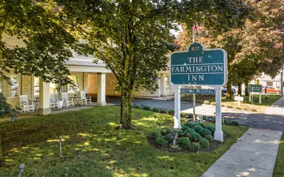 Photo 2 - The Farmington Inn & Suites