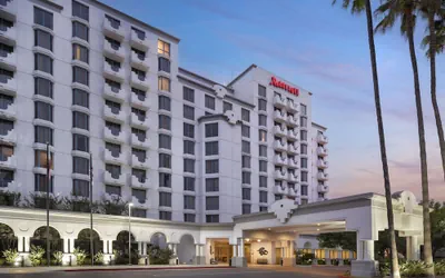 Photo 2 - Costa Mesa Marriott
