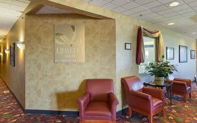 Photo 5 - Quality Inn Fairmont