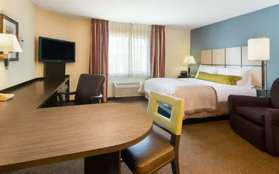 Photo 3 - Sonesta Simply Suites Philadelphia Mount Laurel