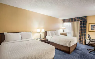 Photo 2 - Clarion Inn Grand Junction