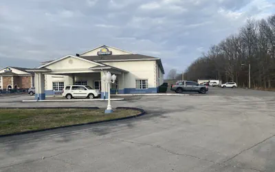 Photo 2 - Days Inn by Wyndham Perryville