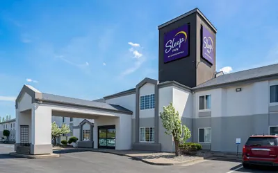 Photo 2 - Sleep Inn near Washington State Line