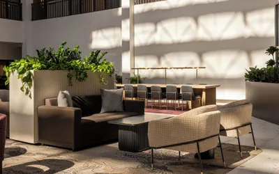 Photo 2 - Embassy Suites by Hilton Cincinnati Northeast Blue Ash