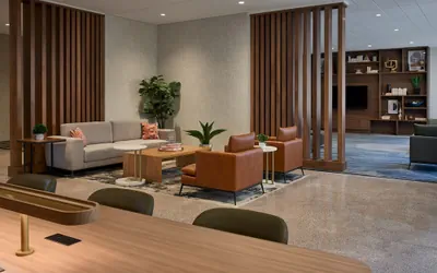 Photo 4 - Sheraton Reston Hotel