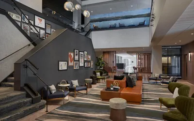 Photo 5 - Sheraton Reston Hotel