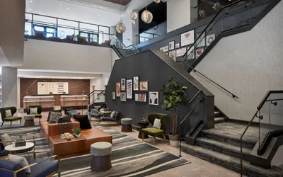 Photo 2 - Sheraton Reston Hotel