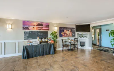Photo 5 - Red Lion Inn & Suites Sequim
