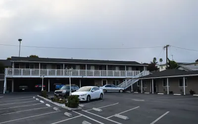 Rockview Inn and Suites - Morro Bay CA