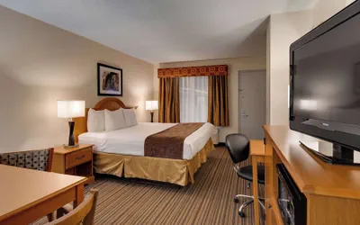 Photo 4 - SureStay by Best Western Miles City