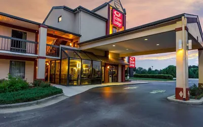 Photo 2 - Econo Lodge Garner - Raleigh