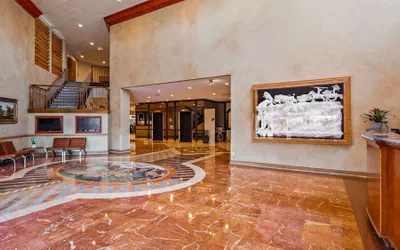 Photo 4 - The Rushmore Hotel & Suites, BW Premier Collection
