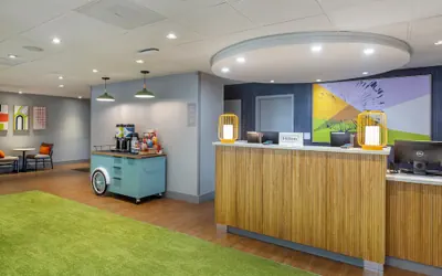 Photo 3 - Spark by Hilton Atlanta Airport South College Park