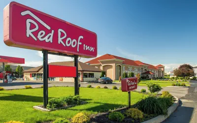 Photo 2 - Red Roof Inn Batavia