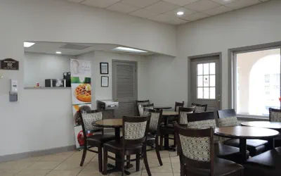Photo 4 - Quality Inn & Suites Covington