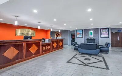 Photo 4 - Howard Johnson by Wyndham Lexington