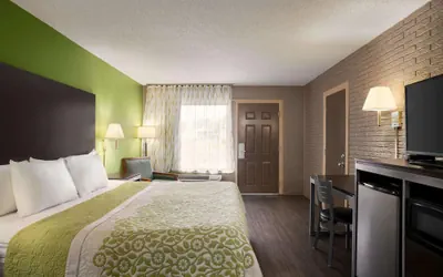 Photo 5 - Days Inn by Wyndham Hardeeville/ I-95 State Line