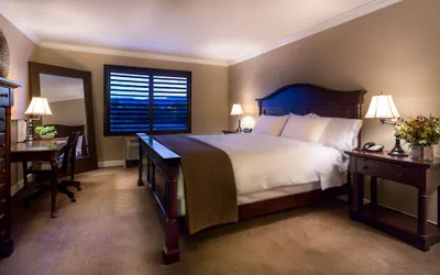 Photo 4 - Cupertino Hotel