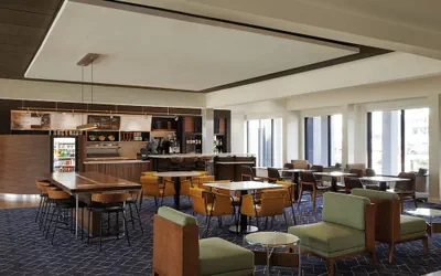 Photo 3 - Courtyard by Marriott St. Louis Downtown West