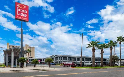 Photo 2 - Econo Lodge Inn & Suites Laredo - Nuevo Laredo