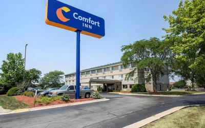 Photo 2 - Comfort Inn Rockford near Casino District