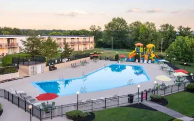 Photo 2 - Red Lion Hotel Harrisburg Hershey