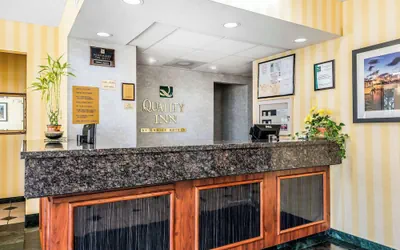 Photo 2 - Quality Inn Fort Pierce I-95