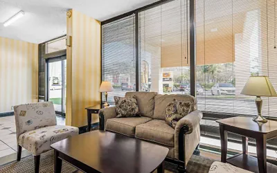 Photo 4 - Quality Inn Fort Pierce I-95