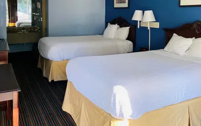 Photo 3 - Days Inn by Wyndham Mt Pleasant-Charleston-Patriots Point