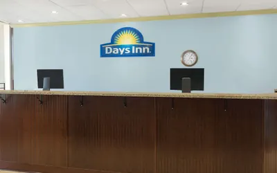 Photo 2 - Days Inn by Wyndham Mt Pleasant-Charleston-Patriots Point