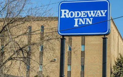 Photo 2 - Rodeway Inn Allentown South