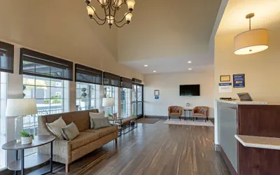 Photo 3 - Best Western Plus Inn At The Vines