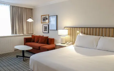 Photo 5 - Crowne Plaza Louisville Airport Expo Ctr by IHG