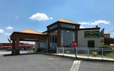 Photo 2 - Days Inn by Wyndham Carlisle North